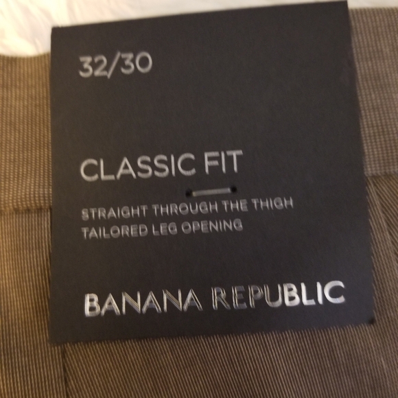 NWT Banana Republic Classic Fit Size 32 Waist Color Khaki - Picture 8 of 11